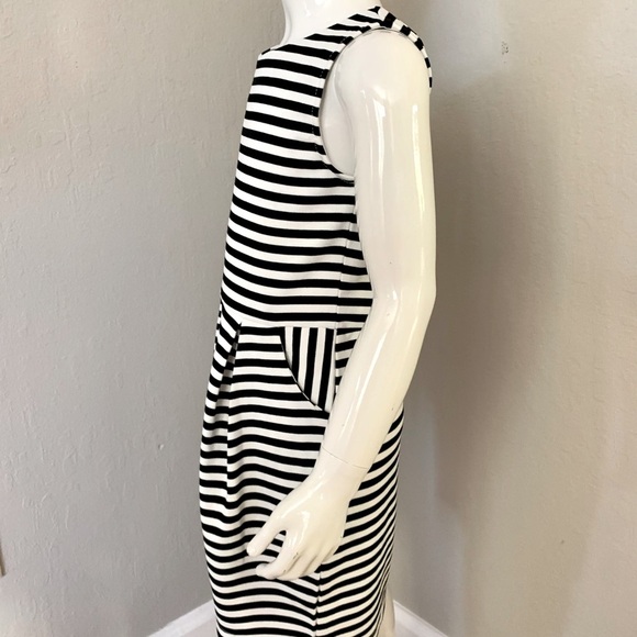 NWT H&M Ponte Knit Striped Sleeveless Dress Navy & White Summer Casual Size 4/6Y - Picture 8 of 16